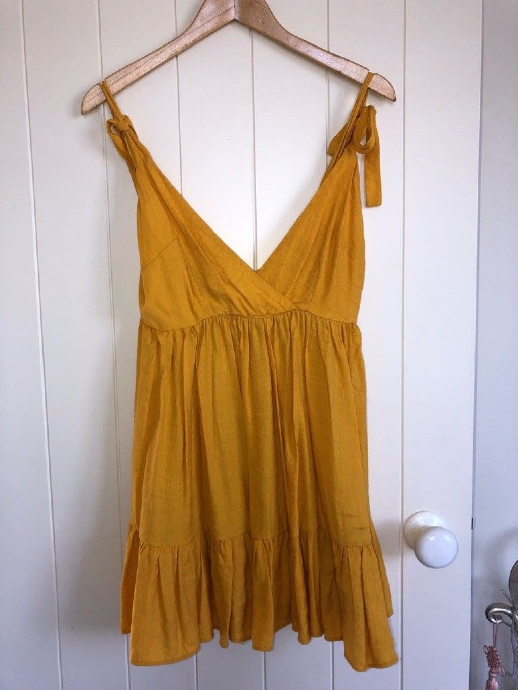 dolly girl fashion designer - Dolly Girl Fashion - Yellow/mustard dress on Designer Wardrobe